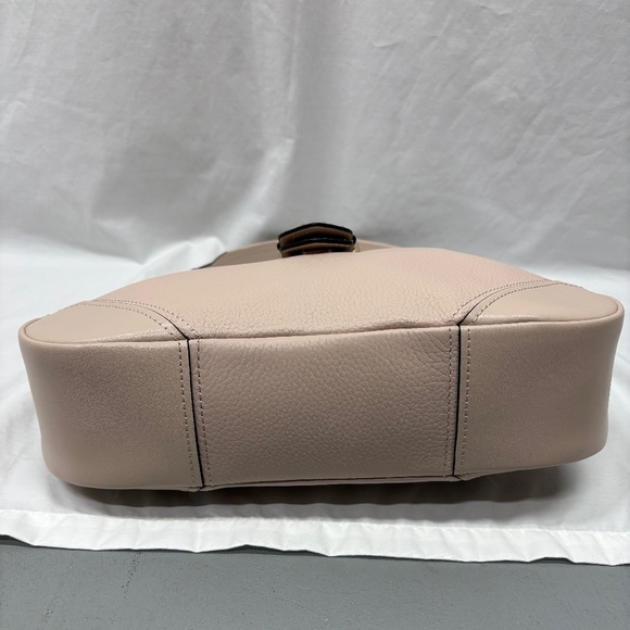 Michael Kors Handbag - Picture 6 of 8